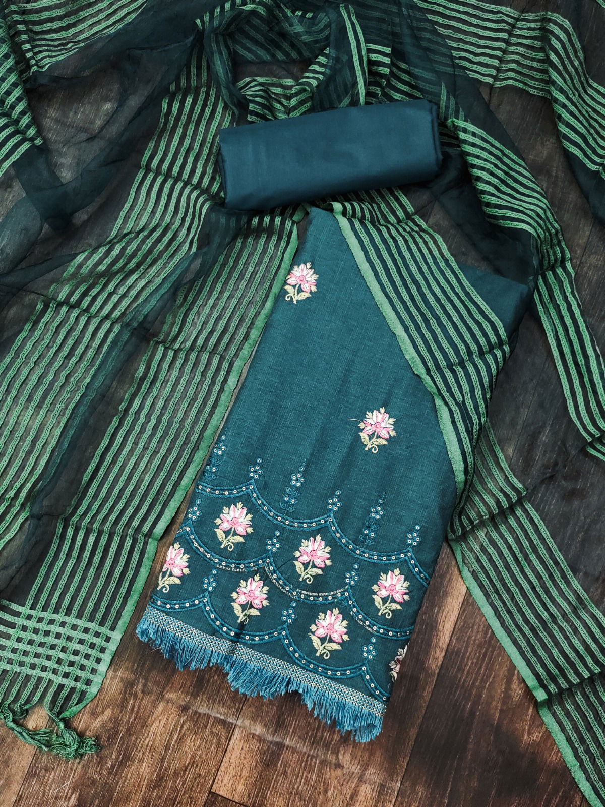 Hum Tum Vol 4 By Ms Embroidery Khadi Cotton Dress Material Wholesale Price In Surat